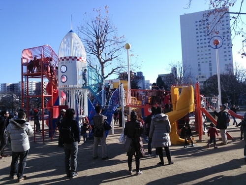 錦糸公園 東京スカイツリーも見える 錦糸町駅前の公園 の体験レポート Kids Play キッズプレイ