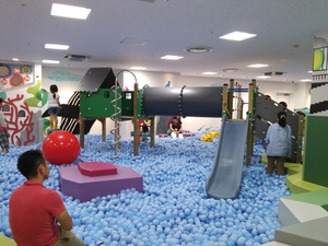 閉店 ボーネルンド あそびのせかい 伊勢丹松戸店 ホップステップジャンプ ランク上位 の体験レポート Kids Play キッズプレイ